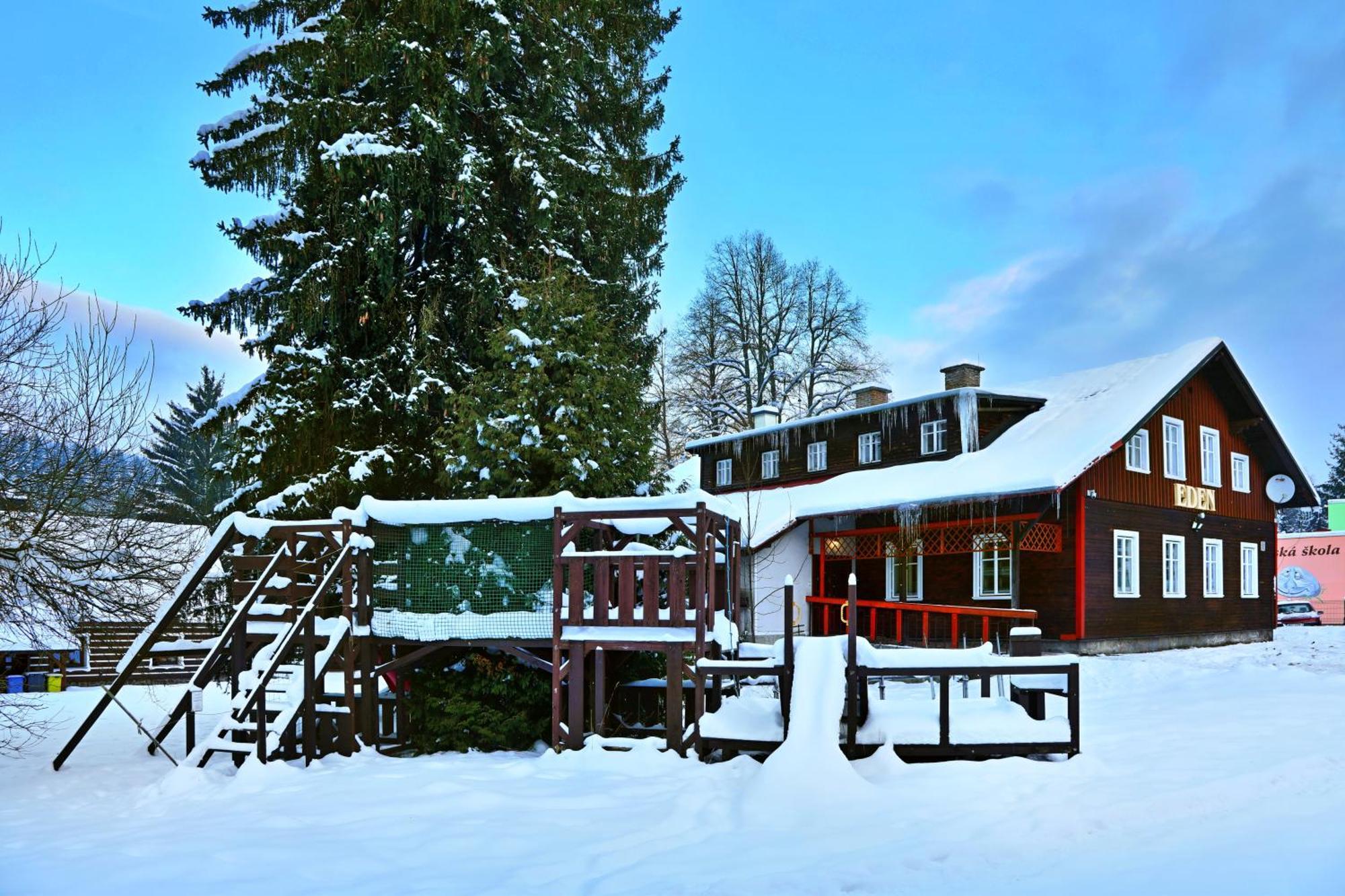 Chalupa Eden Harrachov Bagian luar foto