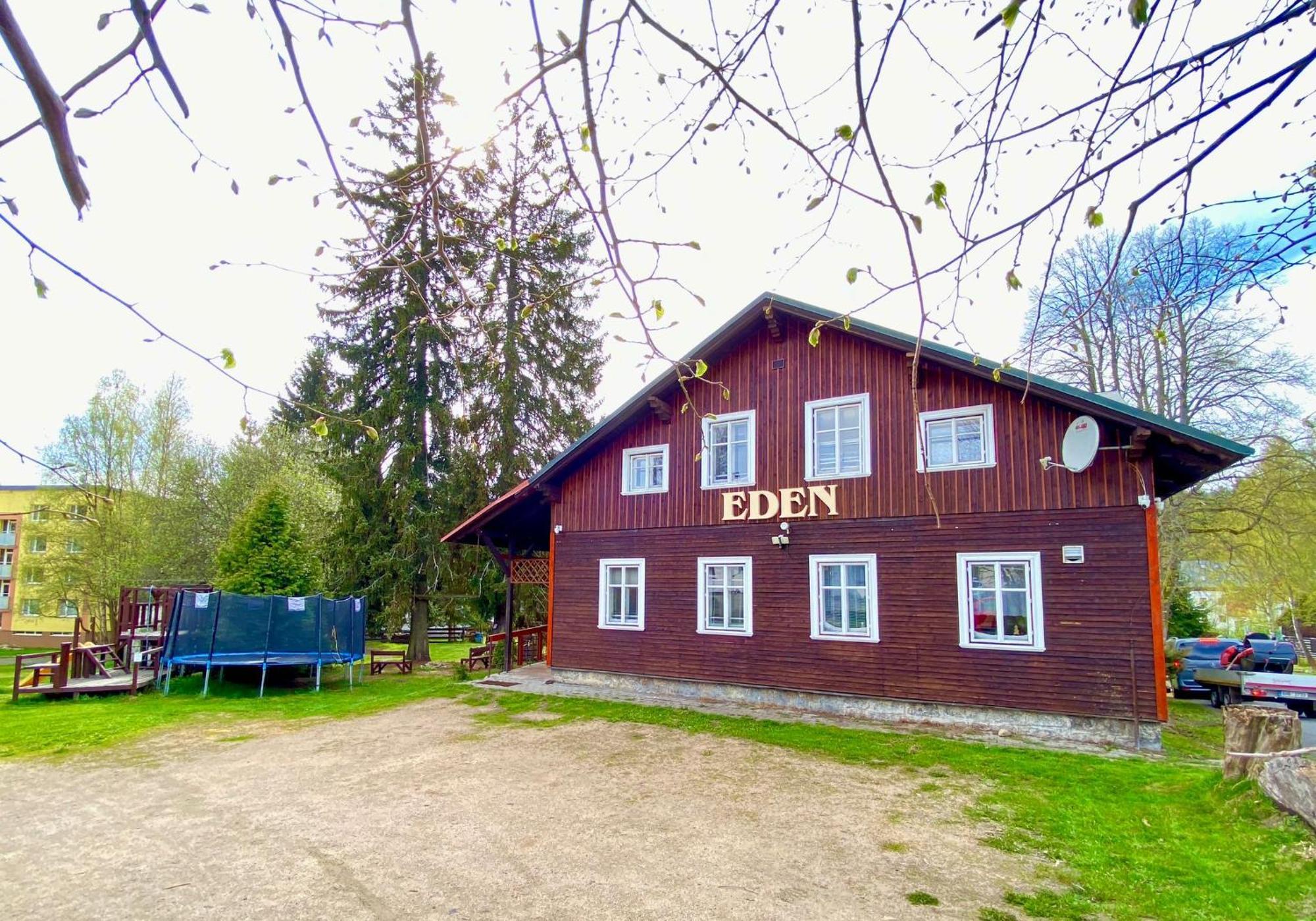 Chalupa Eden Harrachov Bagian luar foto
